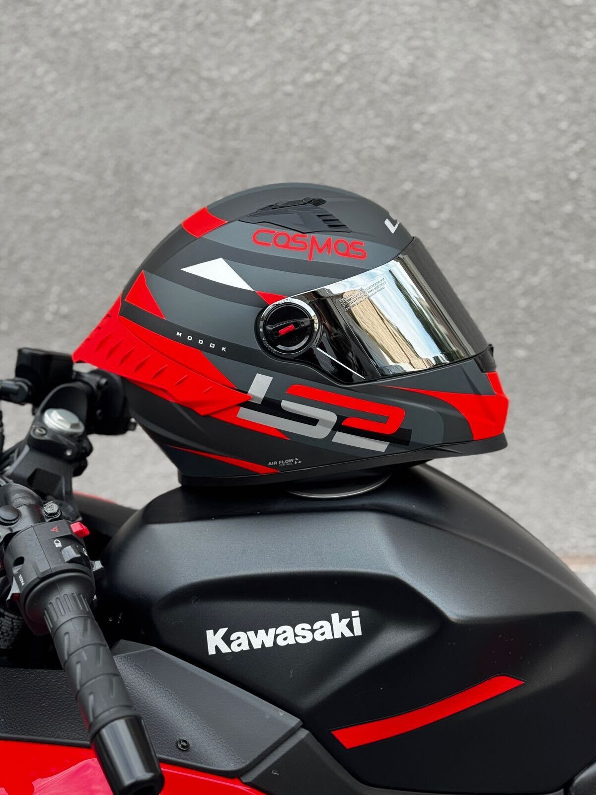 LS2 Cosmos Modok Gris Rojo- Ecer22.06 (+Mica Espejo)