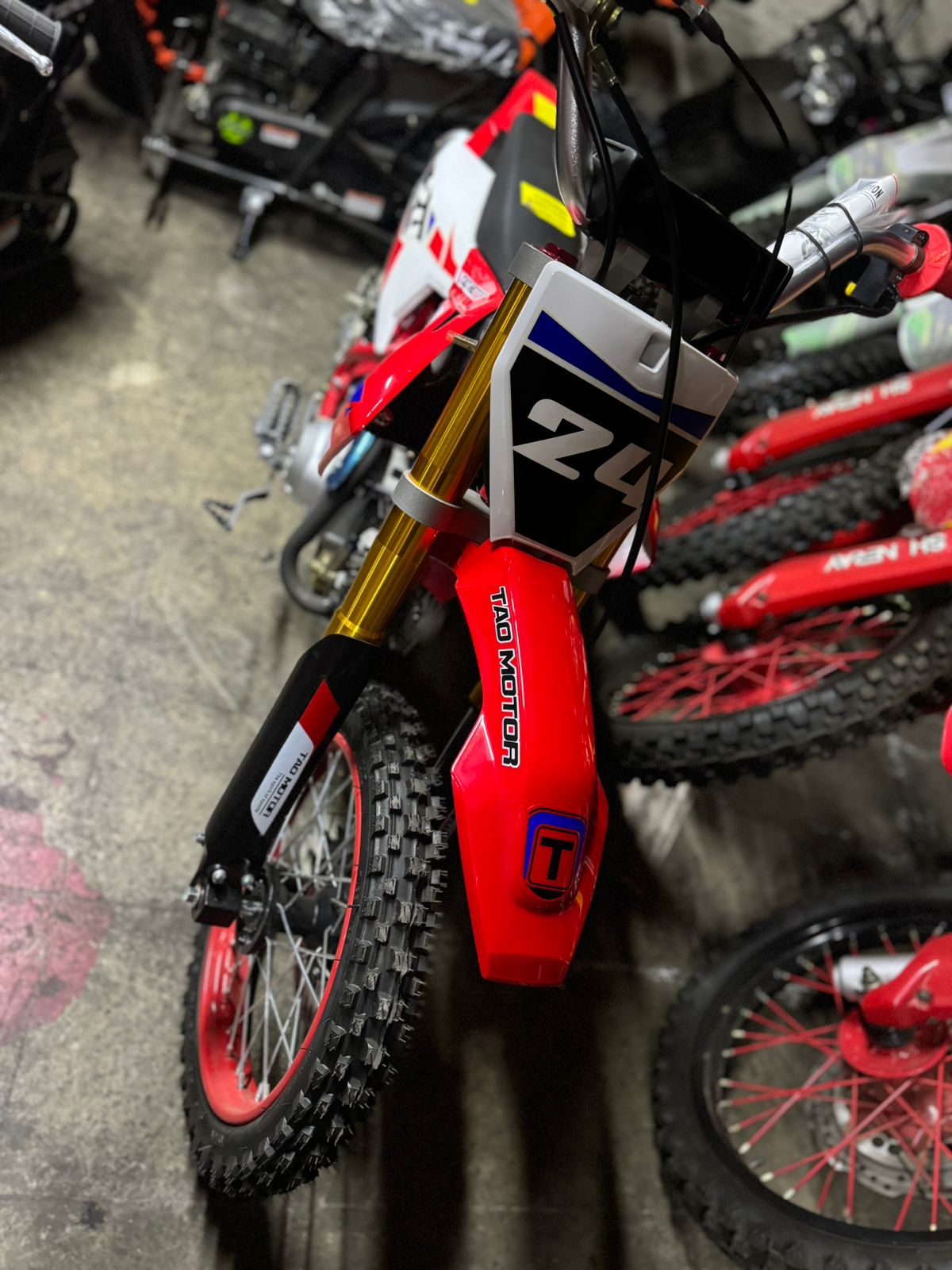 Dirt-Bike 110CC (Tao Motor)