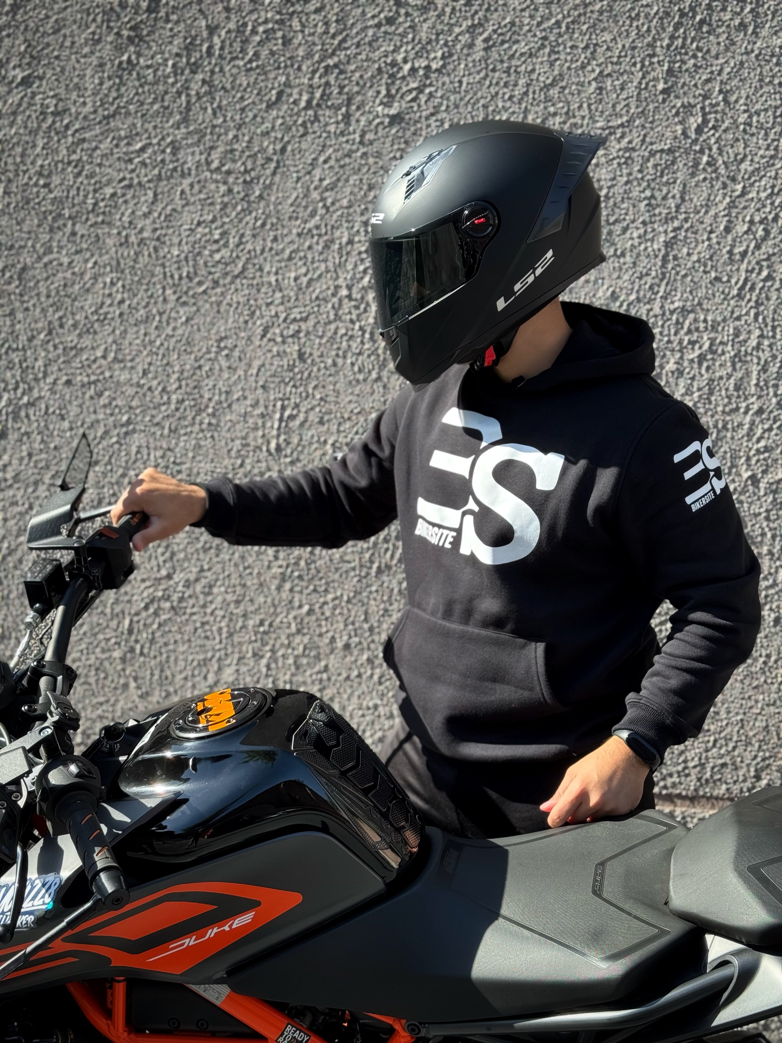 LS2 Cosmos Solid Black Mate- Ecer22.06 (+Mica Negra)