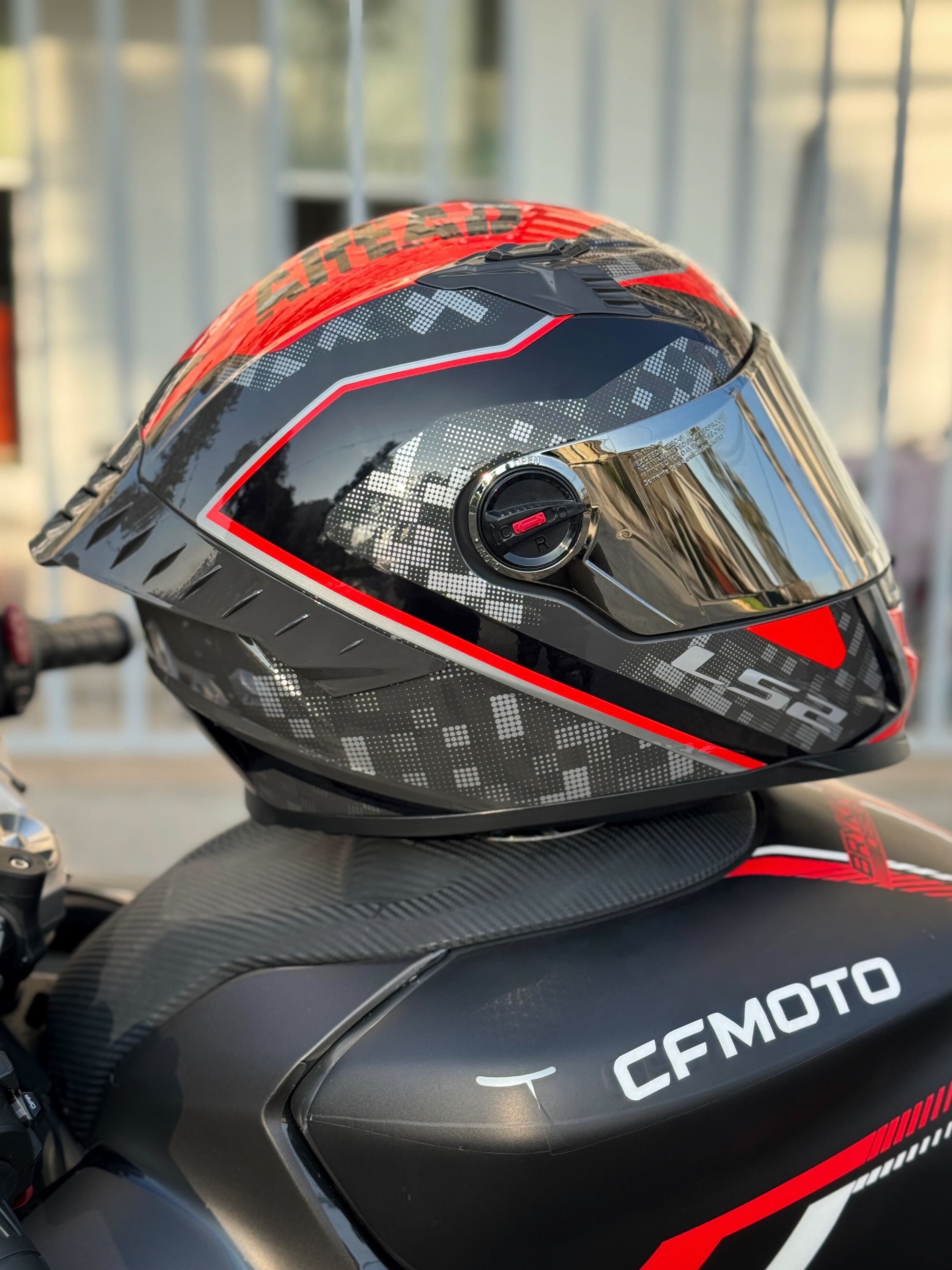 LS2 Cosmos Strike Gris Rojo- Ecer22.06 (+Mica Espejo)