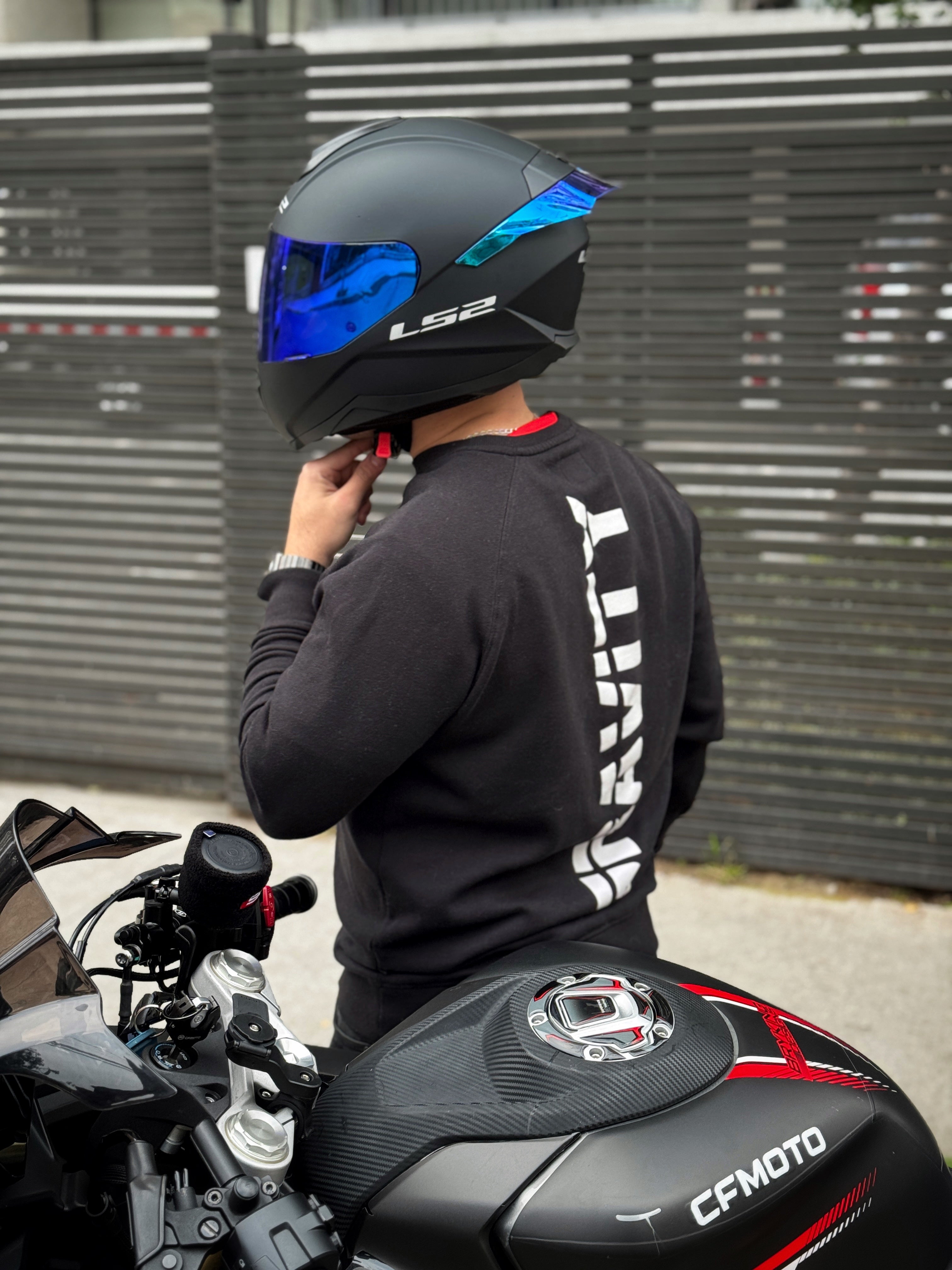 Flash Solid Black Mate- Ecer22.06 (+Mica Azul, Spoiler Azul)